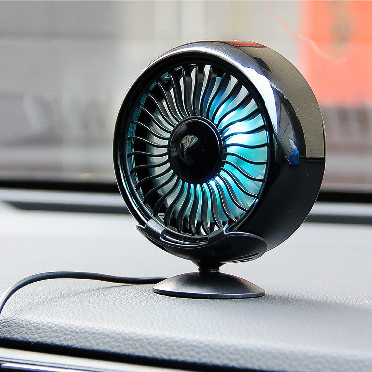 Quạt mini để trên xe ô tô quạt gắn taplo, cửa gió điều hoà xe hơi có đèn led cổng usb tiện lợi - hàng chính hãng