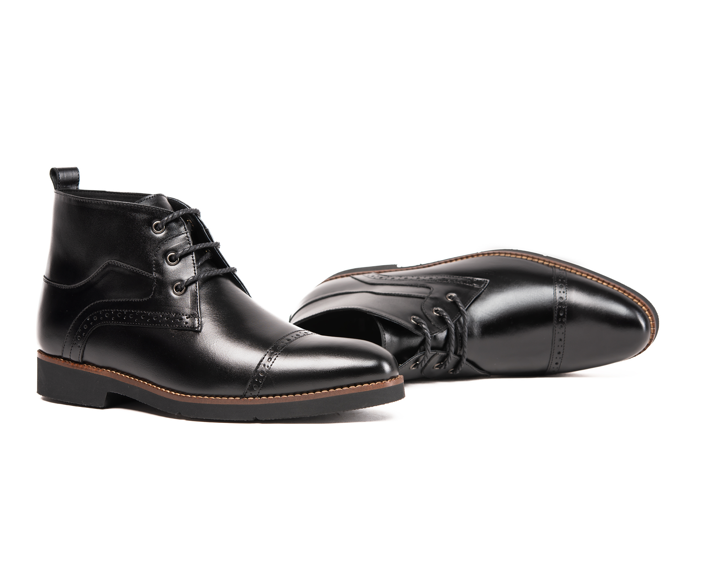 Giày Boots Nam Tăng Chiều Cao Siêu Nhẹ T&TRA Tăng Cao 7Cm, S1079 Đen , Chất Liệu Da Bò Cao Cấp, Đế Và Lót Siêu Nhẹ Giúp Giảm Trọng Lượng 30% So Với Đế Cao Su