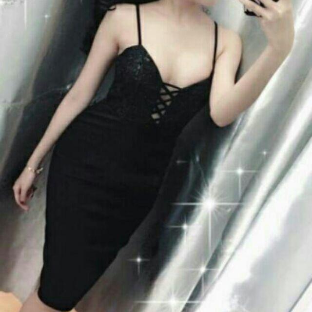 Đầm đan dây ngực sexy