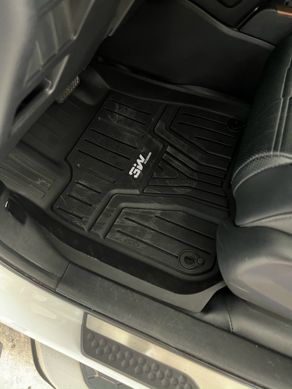 Thảm lót sàn xe ô tô HONDA CRV 2018-2022 Nhãn hiệu Macsim 3W chất liệu nhựa TPE đúc khuôn cao cấp - màu đen