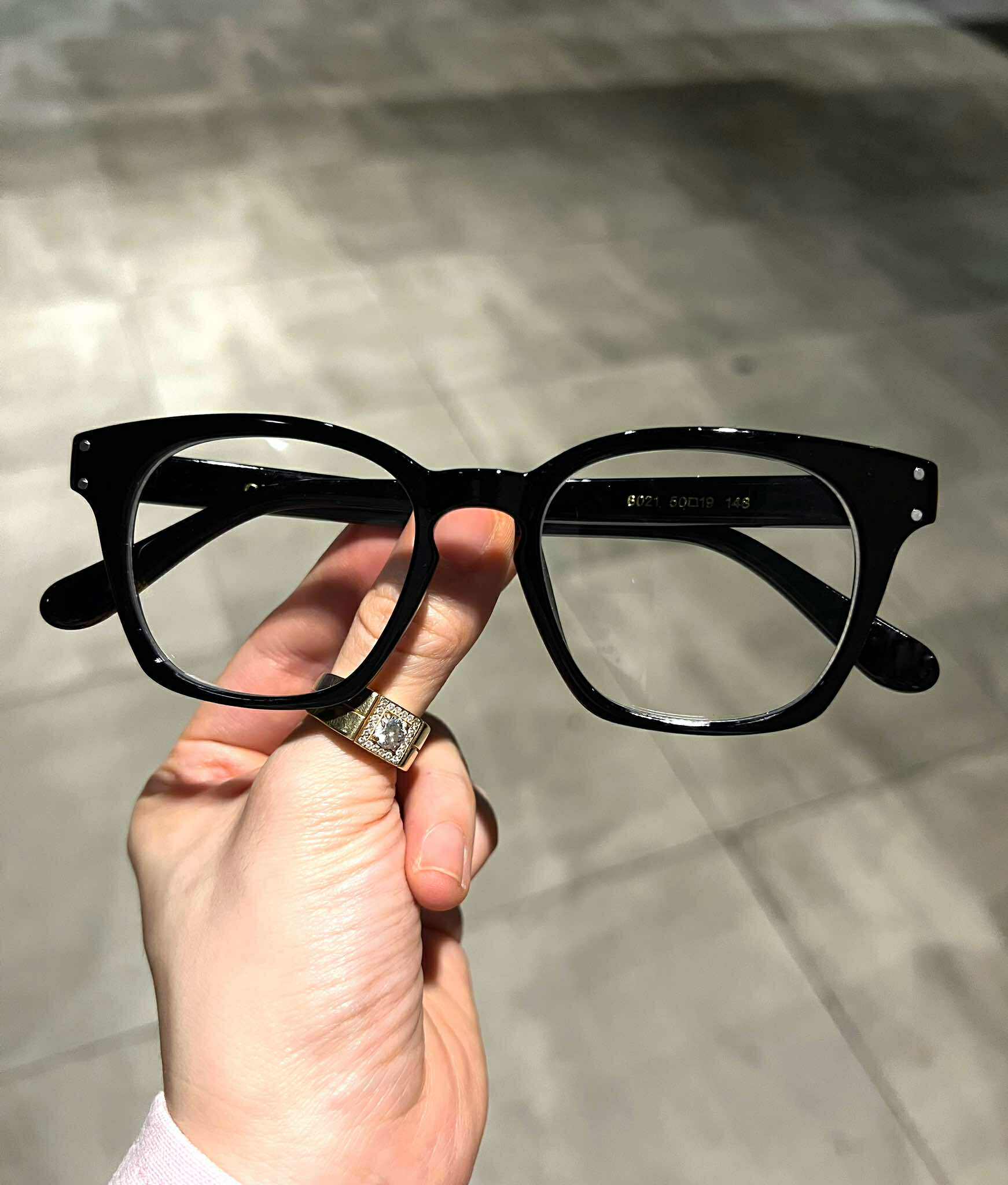 Kính thời trang unisex nam nữ Mắt dáng vuông chống ánh sáng xanh
