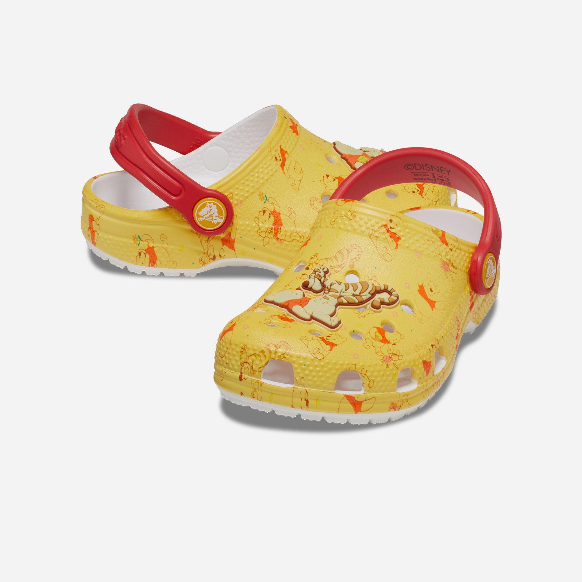 Giày lười trẻ em Crocs Classic Disney Winnie The Pooh - 208358-94S