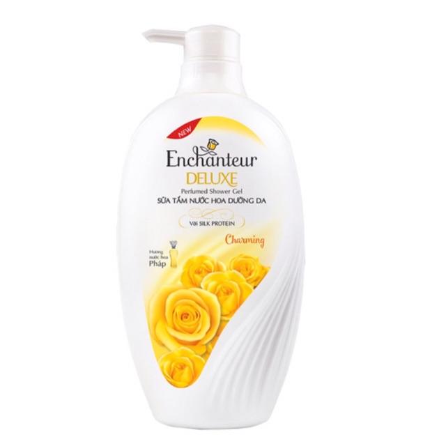 Hộp quà sữa tắm nước hoa Enchanteur Charming 650ml