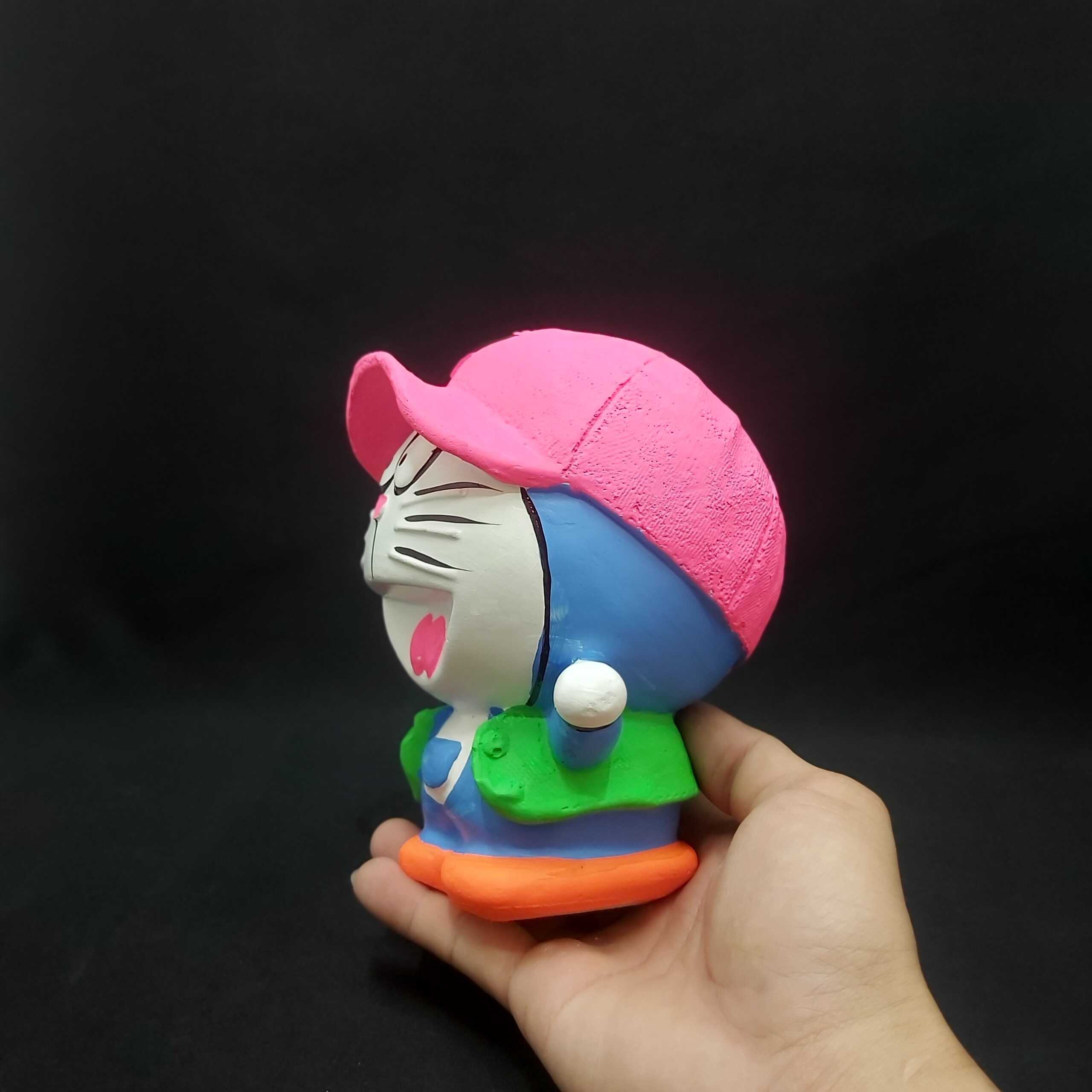 Ống heo tiết kiệm tiền nhỏ mẫu DORAEMON Đội Nón cực HOT – heo đất làm quà tặng sinh nhật được trẻ em yêu thích