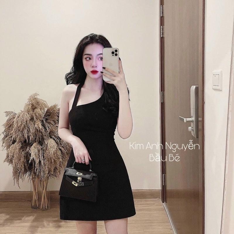 ĐẦM CỔ YẾM KHOÉT VAI