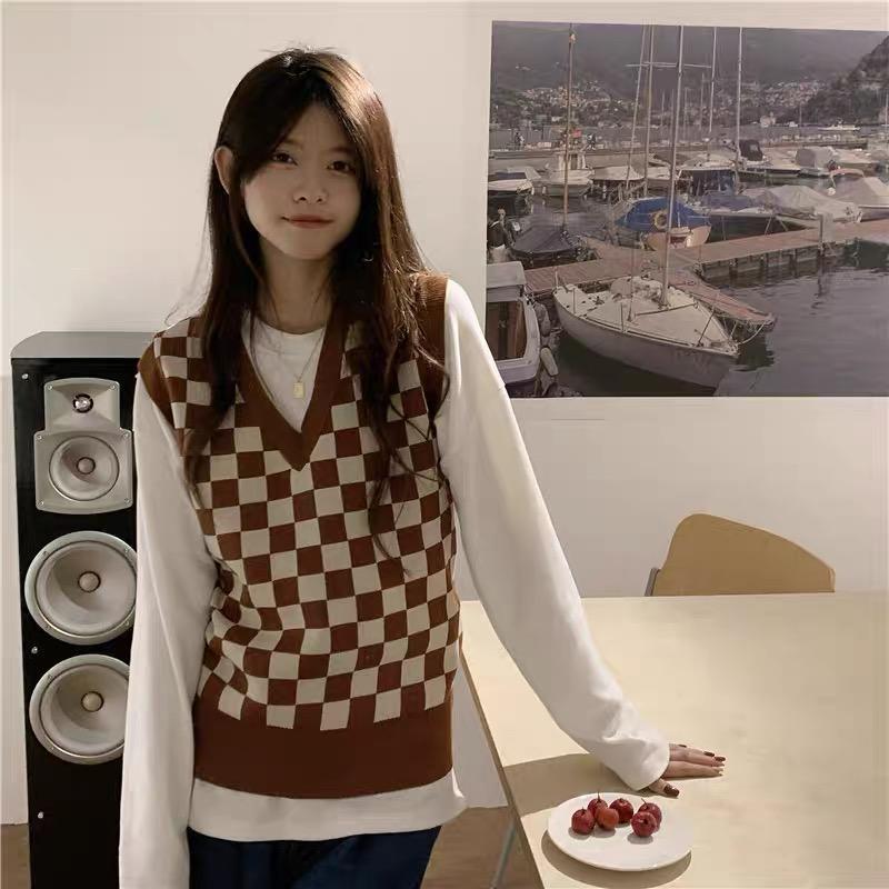 MS871 Áo gile len nữ kẻ caro cổ tim Hàn Quốc