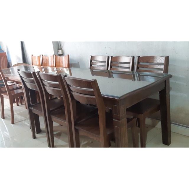 Bàn ăn gỗ sồi