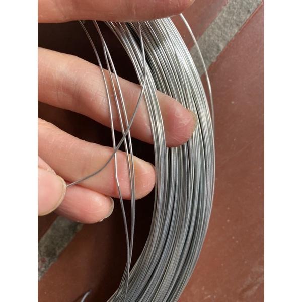 10m dây thép 0,5li inox bóng ,đẹp , dẻo , làm hoa giấy