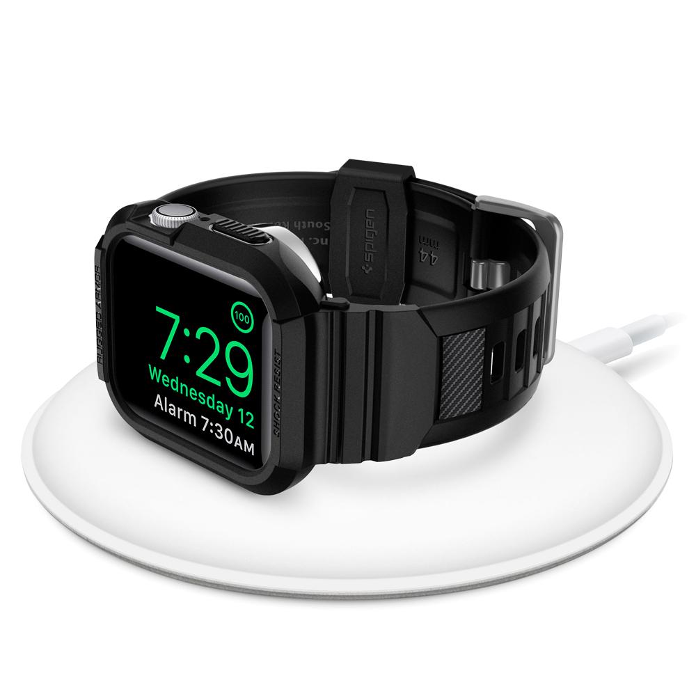 Ốp chống sốc hàng hiệu Spigen Rugged Armor Pro cho Apple Watch Series 6/ 5/ 4 - Hàng chính hãng