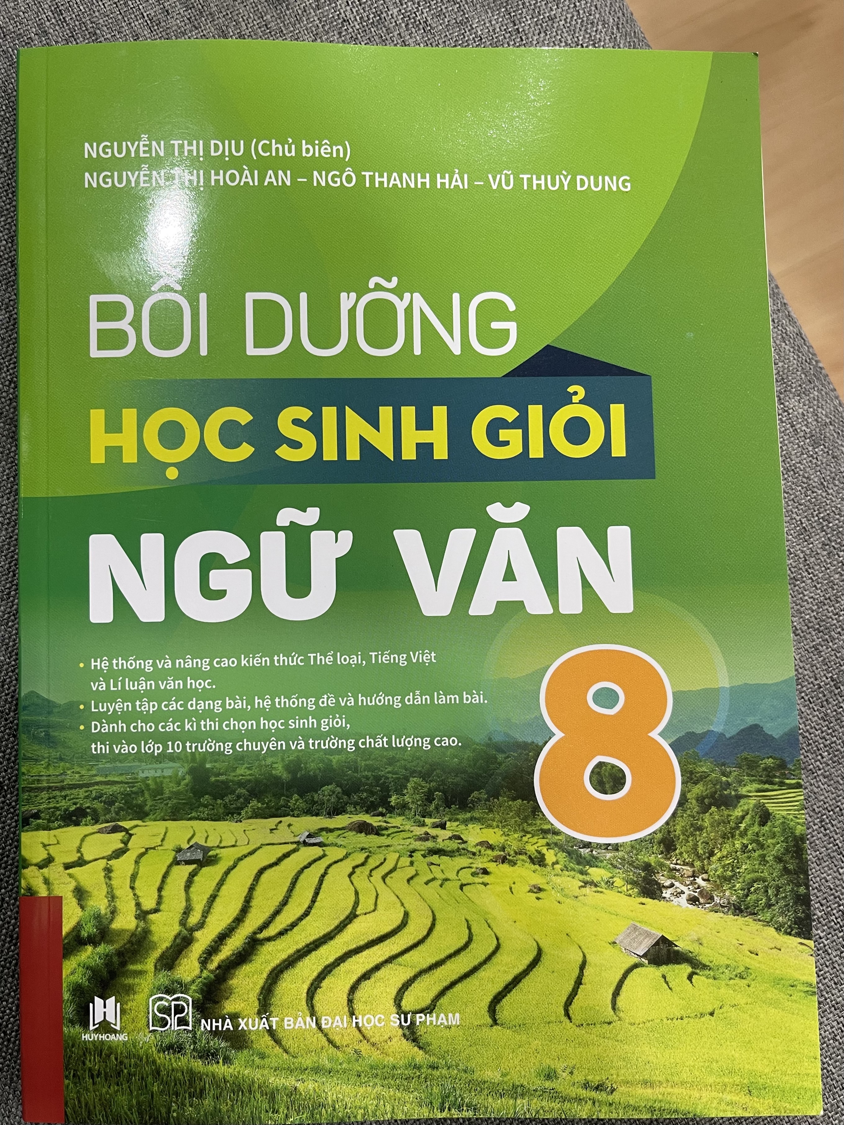 Sách - Bồi dưỡng học sinh giỏi Ngữ văn 8- Chương Trình mới