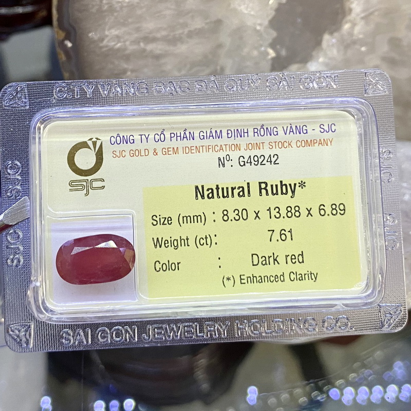 Viên đá Ruby kiểm định tự nhiên mài giác oval RBG7.61