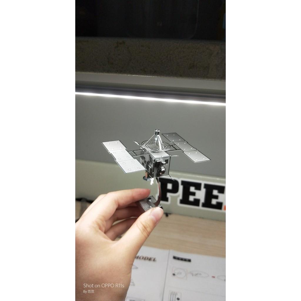 Mô Hình Lắp Ráp 3d Vệ tinh nhân tạo Hayabusa