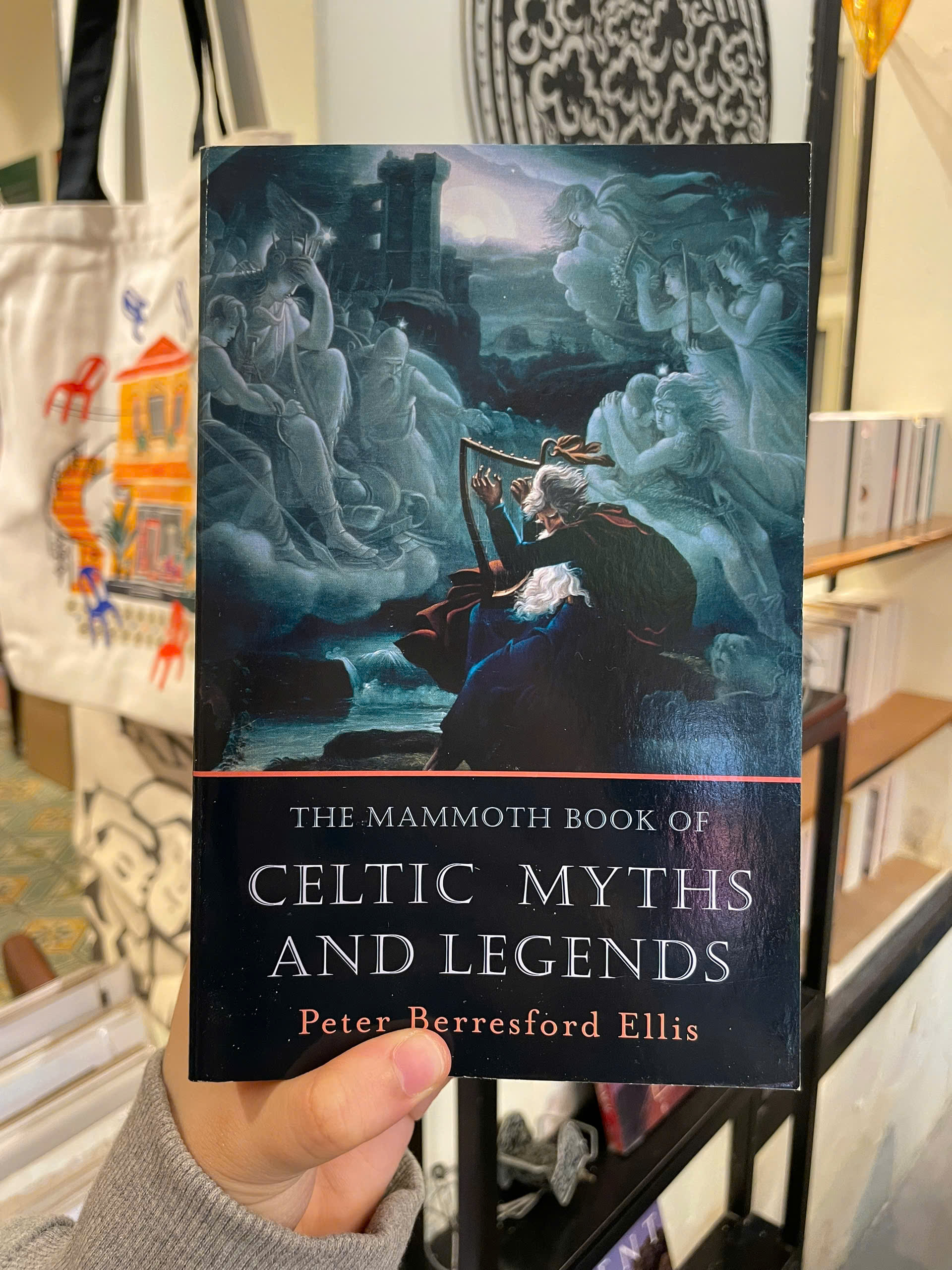 Sách - The Mammoth Book of Celtic Myths and Legends by Peter Berresford Ellis - Mythology/History