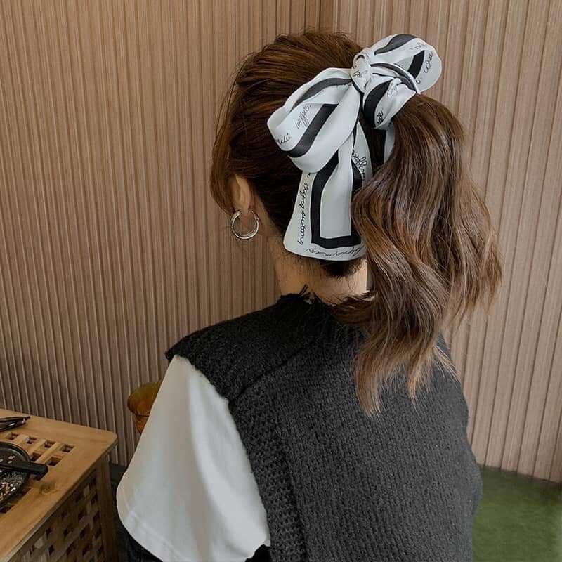 Khăn turban dài hoạ tiết chữ