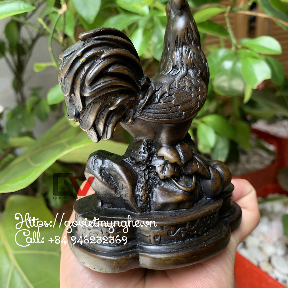Tượng đá phong thủy con gà trống trang trí phong thủy để bàn làm việc - Cao 12cm - Màu nâu đen