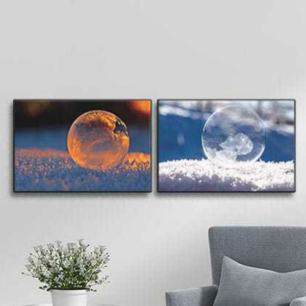 Bộ 2 Tranh Canvas Viền Composite Treo Tường Nghệ Thuật "Quả Cầu Tuyết" W526