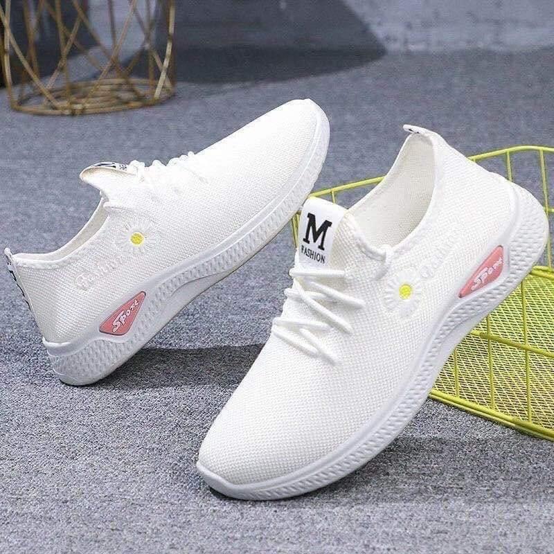 Giầy thể thao nữ hoa cúc size 37-40