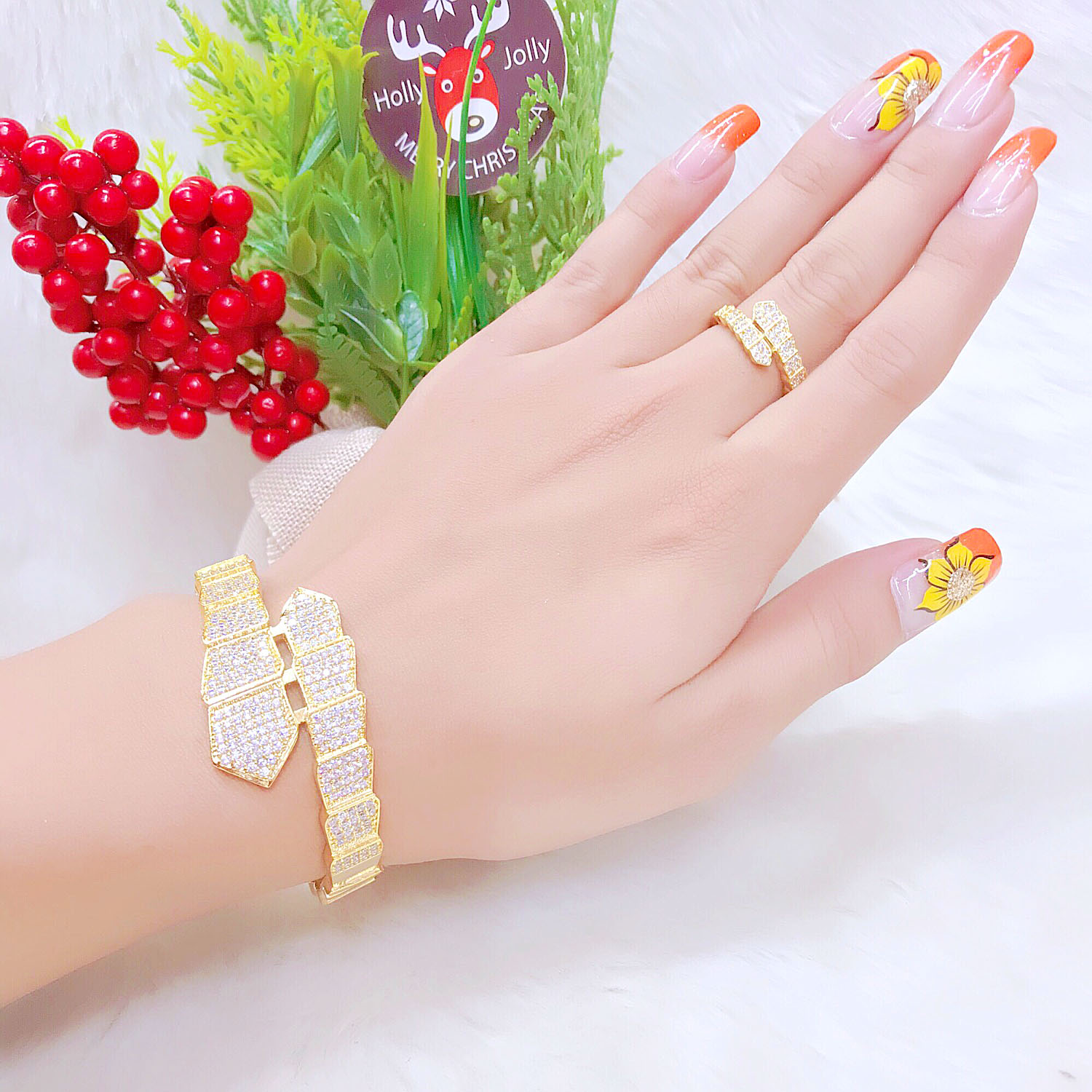 Lắc Tay Nữ Mạ Vàng 120.20.11 - Mang Đi Chơi Đi Tiệc Rất Sang
