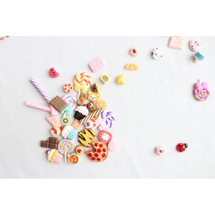 Chuyên Charm * Combo 50 charm Mario, McDonald, trái cây, bánh Kitty cho các bạn trang trí Jibbitz, vỏ ốp điện thoại, DIY