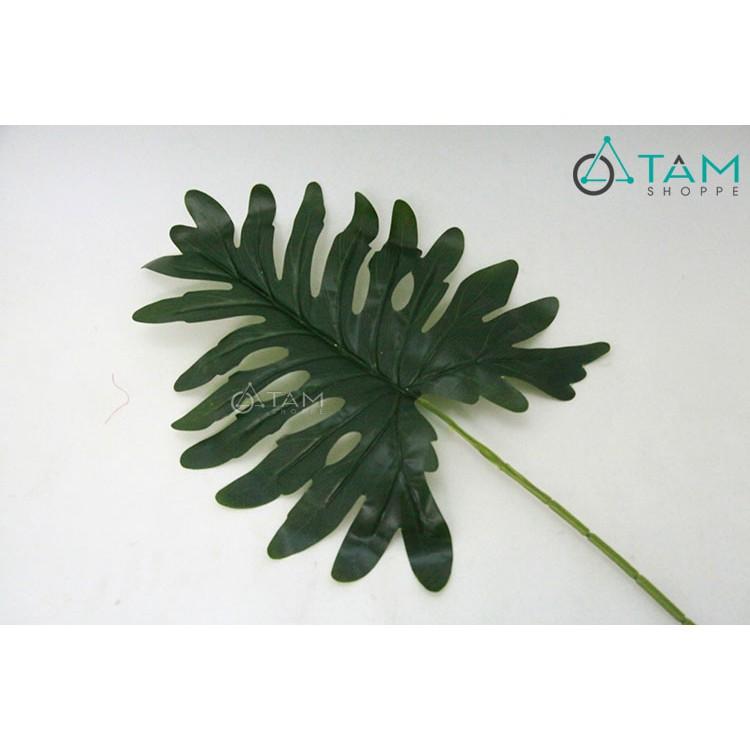 Lá cây giả trang trí chụp hình xòe to số 62 dài 1m
