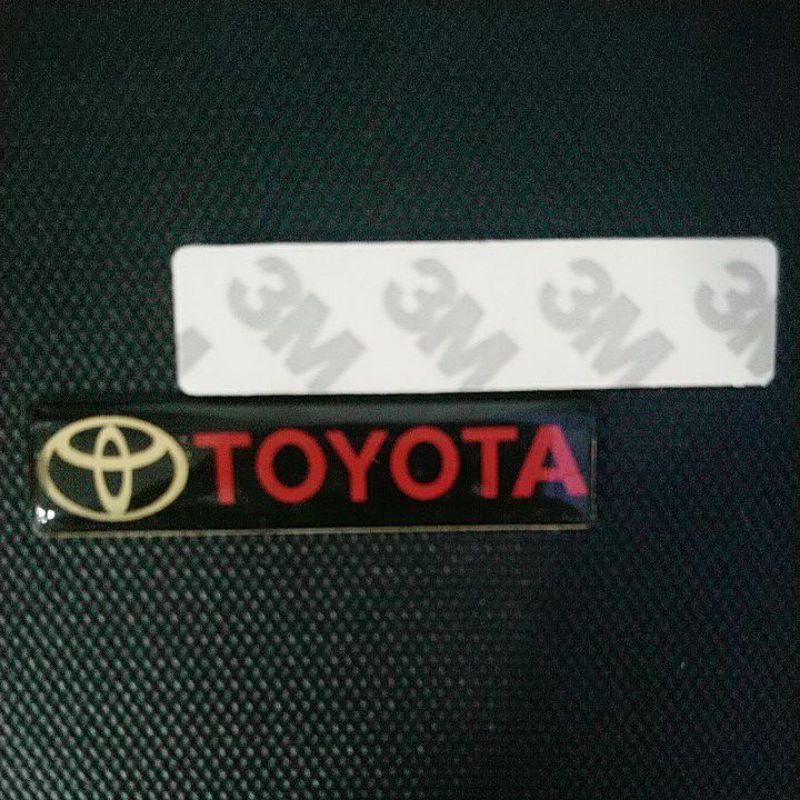 Tem biểu tượng Toyota