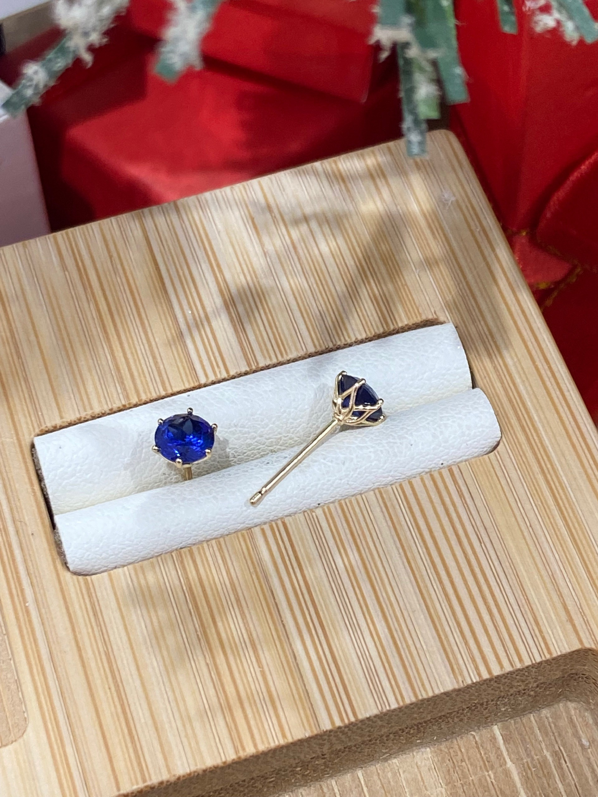 Bông Tai Vàng 14K Đính Đá CZ cao cấp - MOON Jewelry