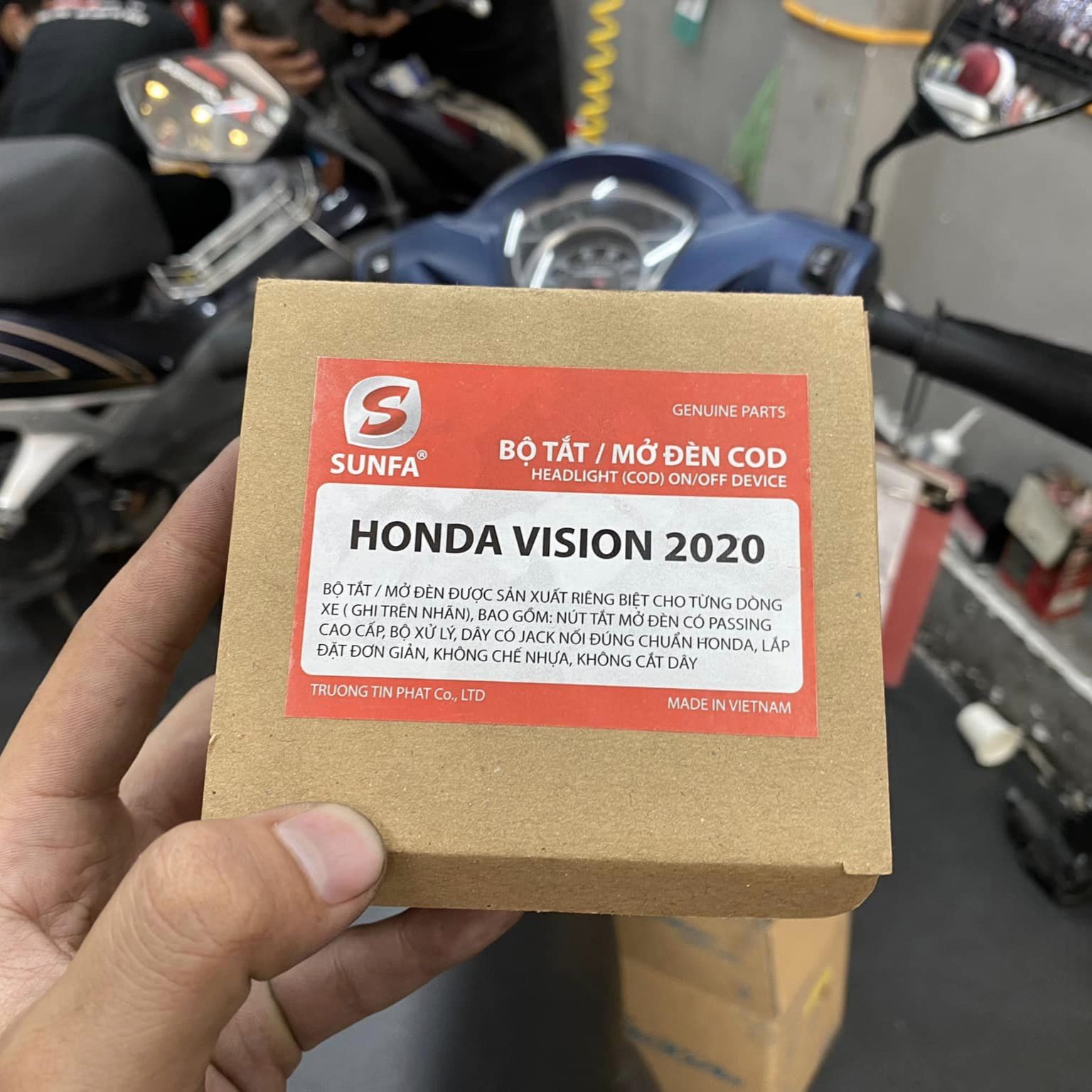 Bộ công tắc đèn Sunfa cho Vision 2020 - 2023, Lead 2019 trở về trước (halogen) (090029)
