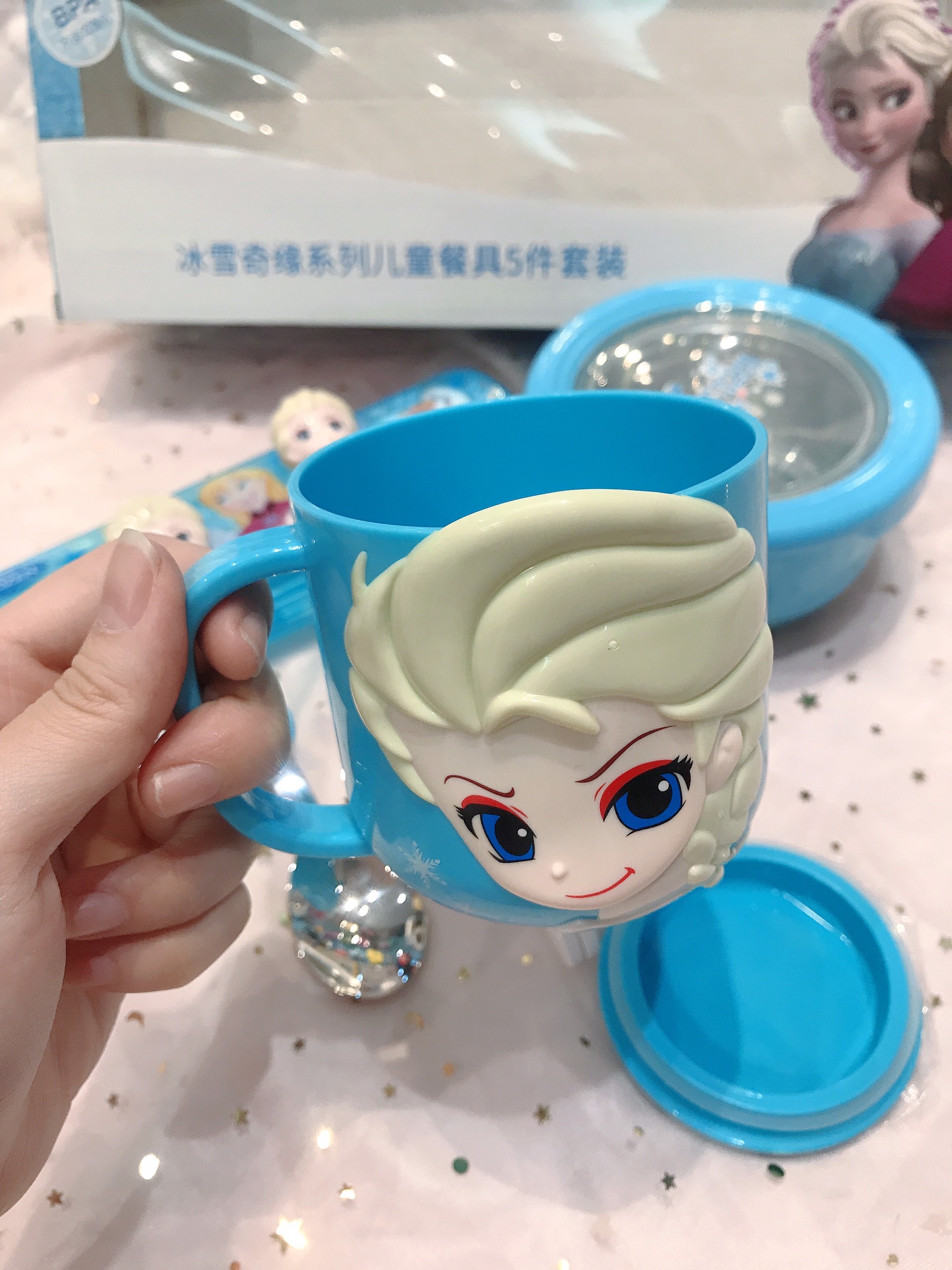 Set ăn uống 5 món hình công chúa Elsa 3D siêu xinh