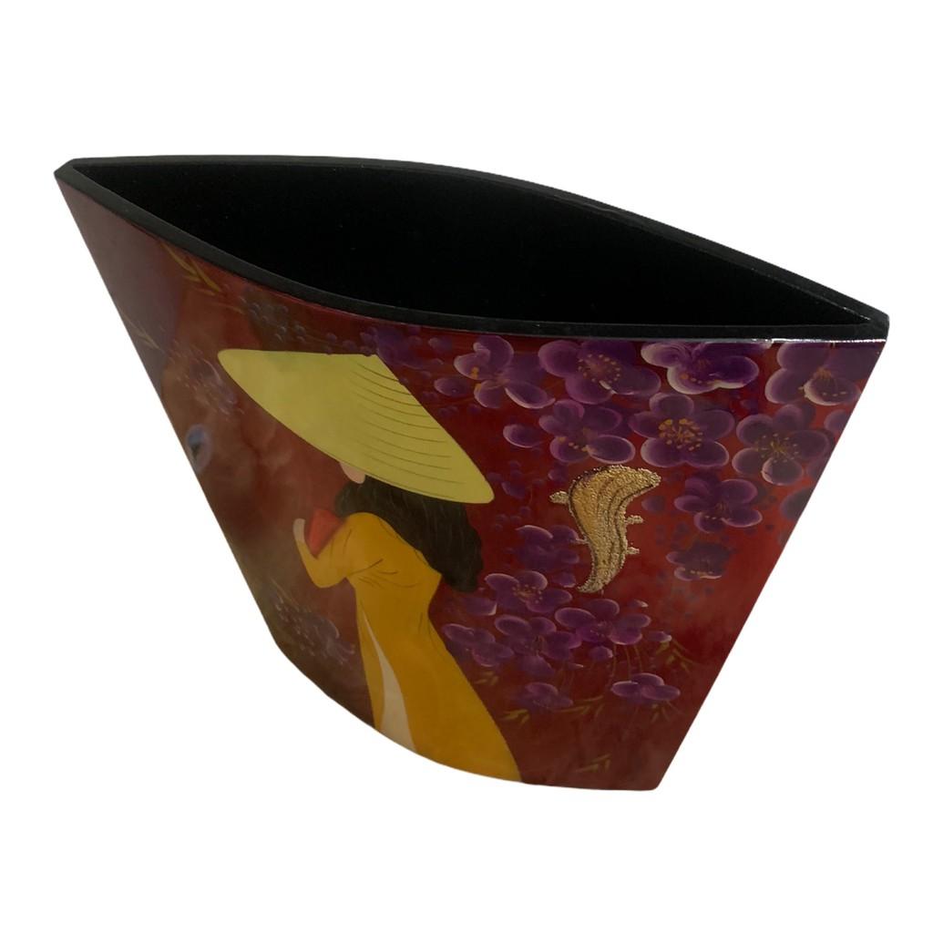 Lọ hoa sơn mài cô gái hoa đào cao 24.5 cm