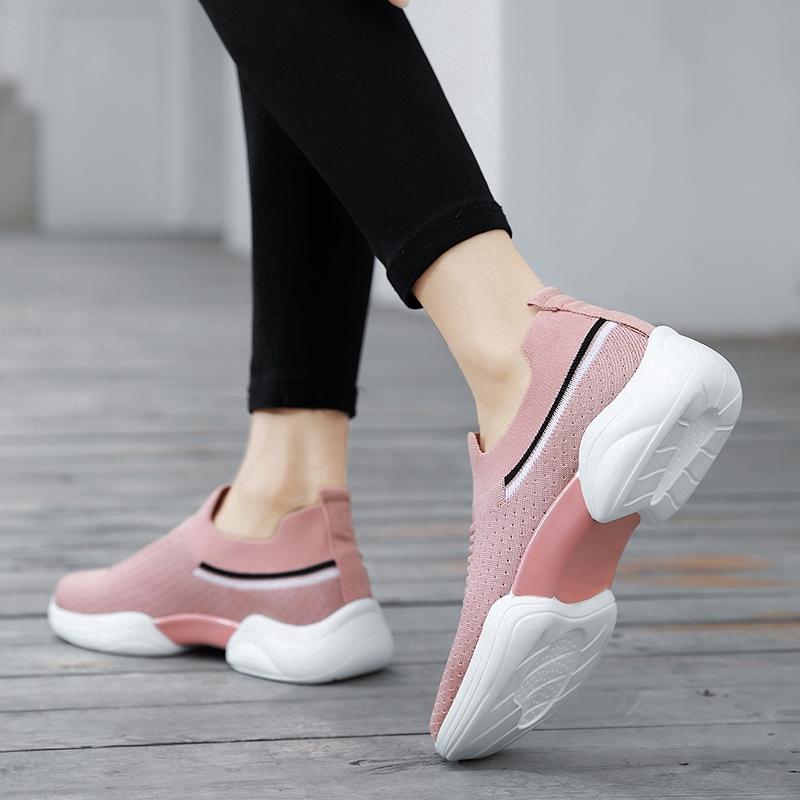2020 Fashion women outdoor soft running sneakers casual sport shoes