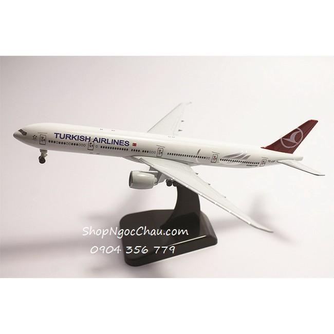 Mô hình máy bay B777-300ER Turkish Airlines 18cm có bánh xe