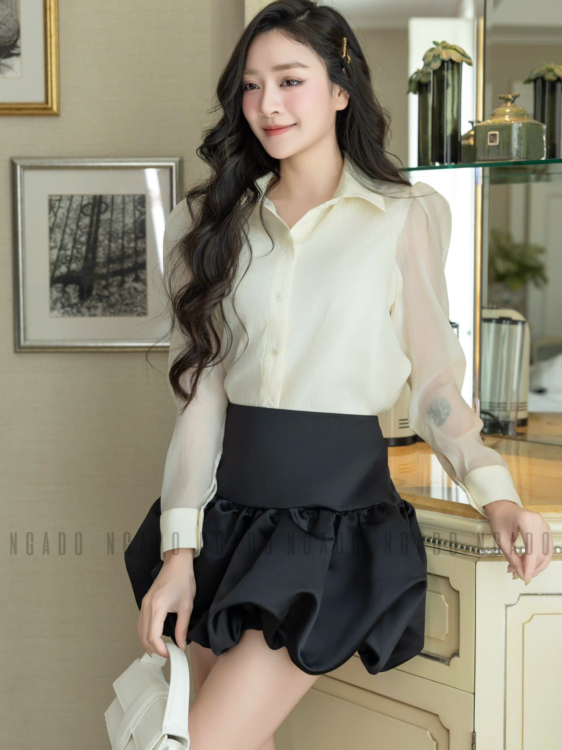 Set áo váy kem đen tùng bí NGADO , set áo váy ngắn tùng bí , set áo sơ mi