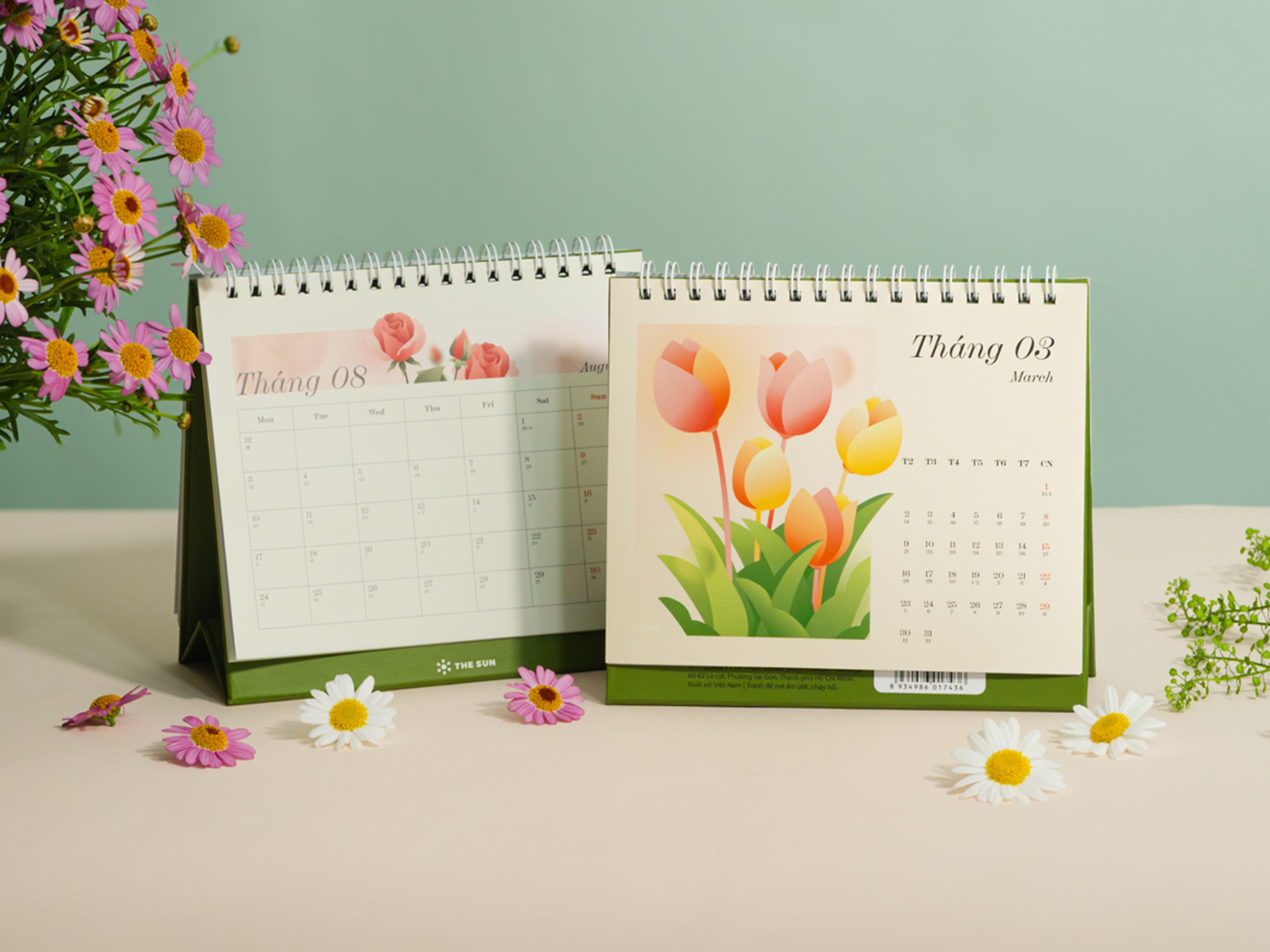 Lịch Bàn Chữ A 2026 - The Sun - Floral Flows