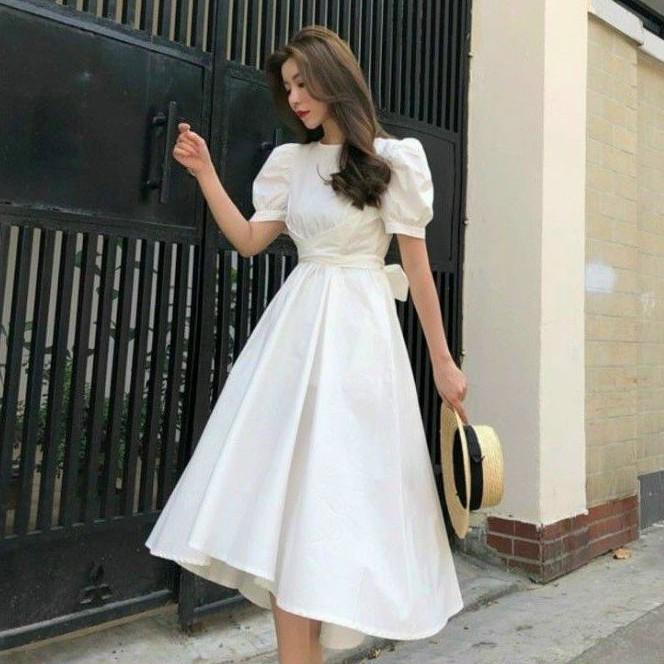 Đầm trắng tiểu thư nơ lưng_ hình thật trải sàn