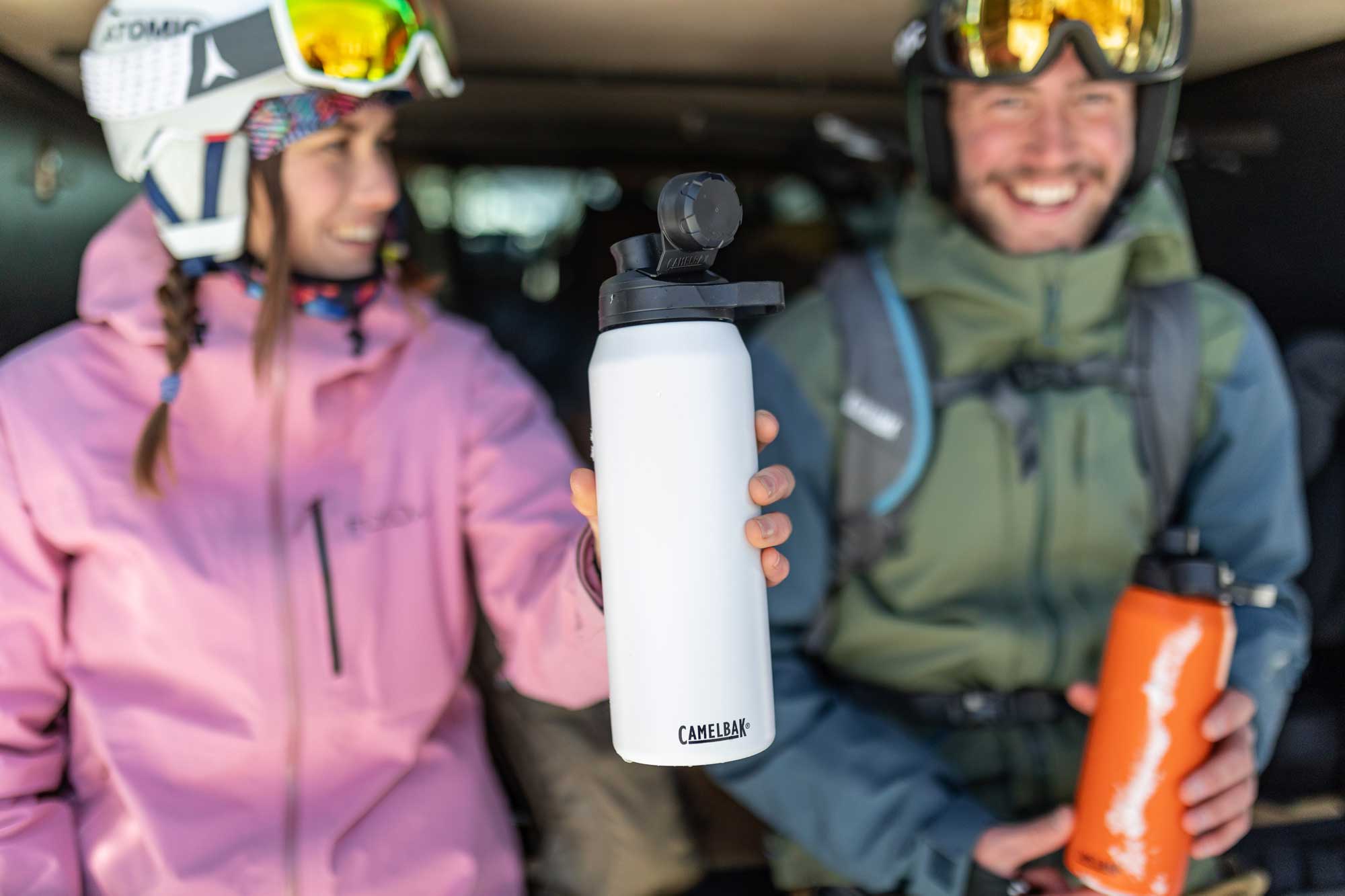 Bình Giữ Nhiệt Nóng Lạnh Camelbak Chute Mag Insulated Stainless Steel 600ml