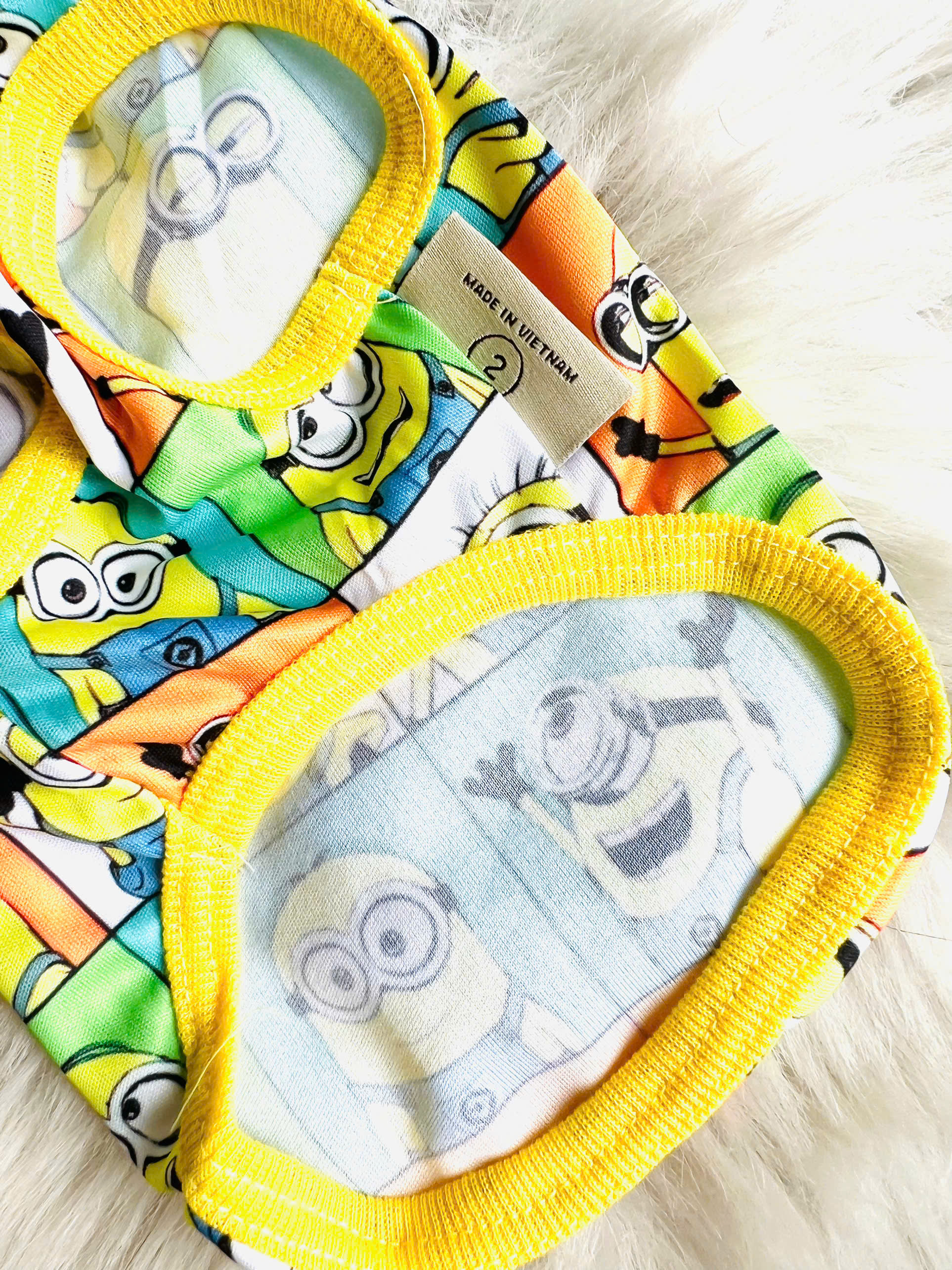 ÁO MINION CUTE CHO THÚ CƯNG CHÓ MÈO