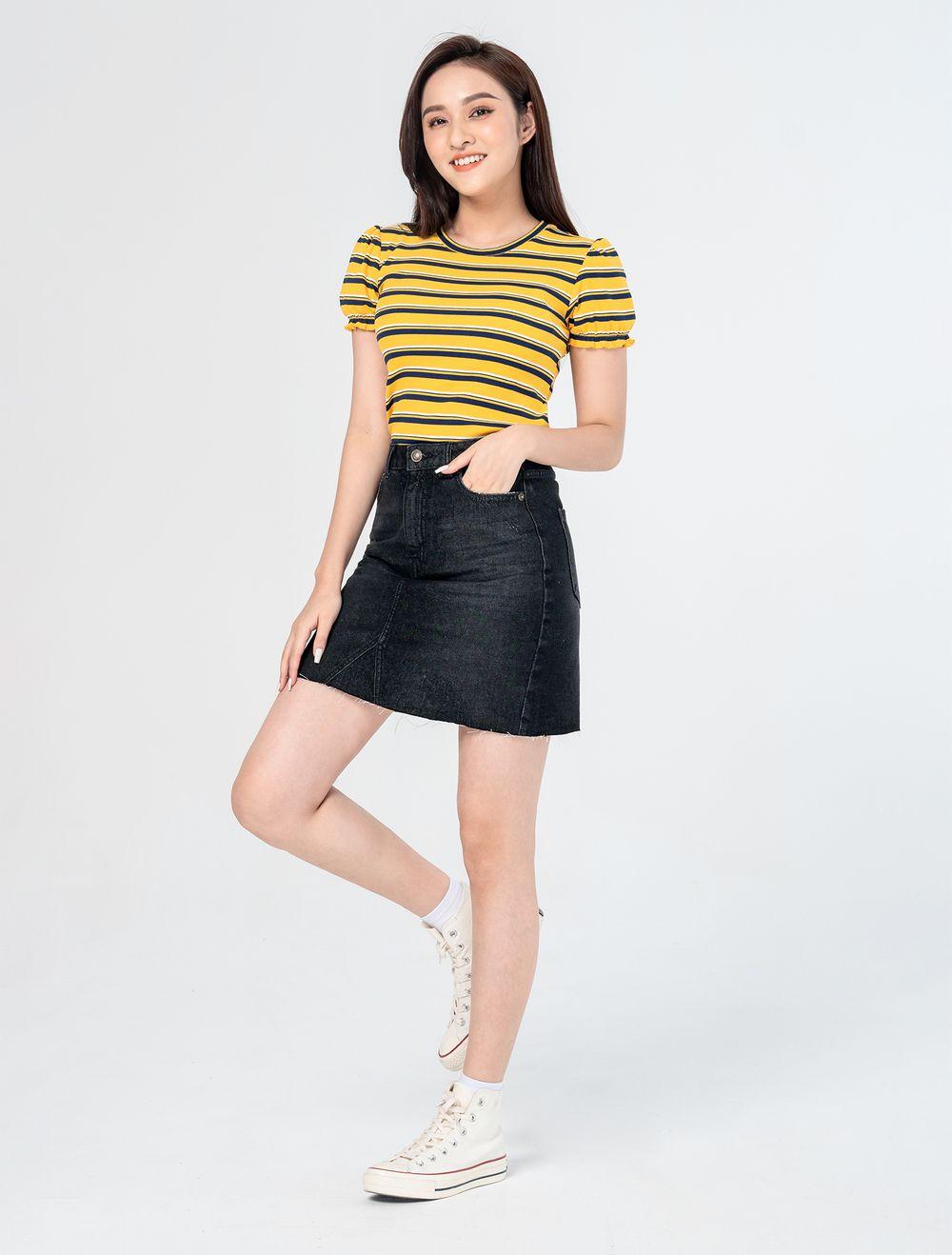 Chân váy jeans nữ CANIFA Chân váy chất liệu cotton USA Dáng A-line, cạp thường, cài cúc, khoá kim loại. 6KS21S008