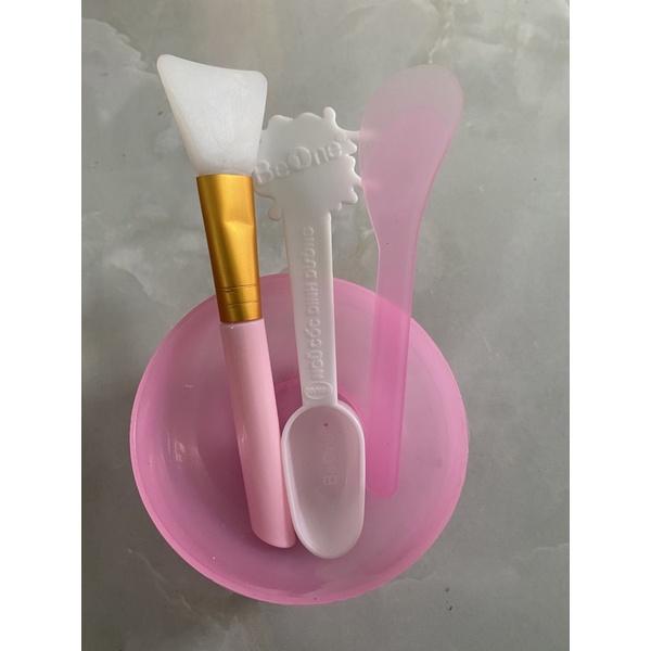 Bộ chén trộn mặt nạ