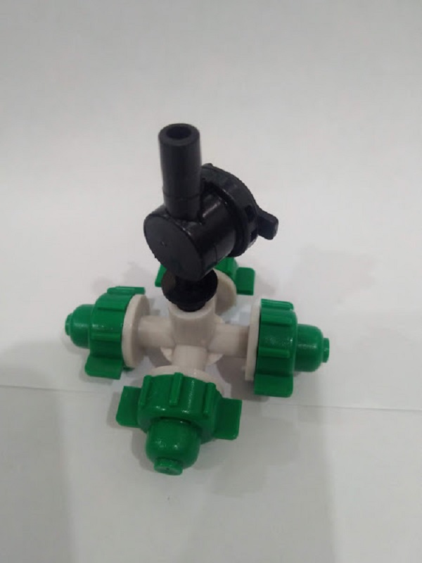 Béc phun sương nhựa tưới cây 4 hướng + van chống rỉ nước