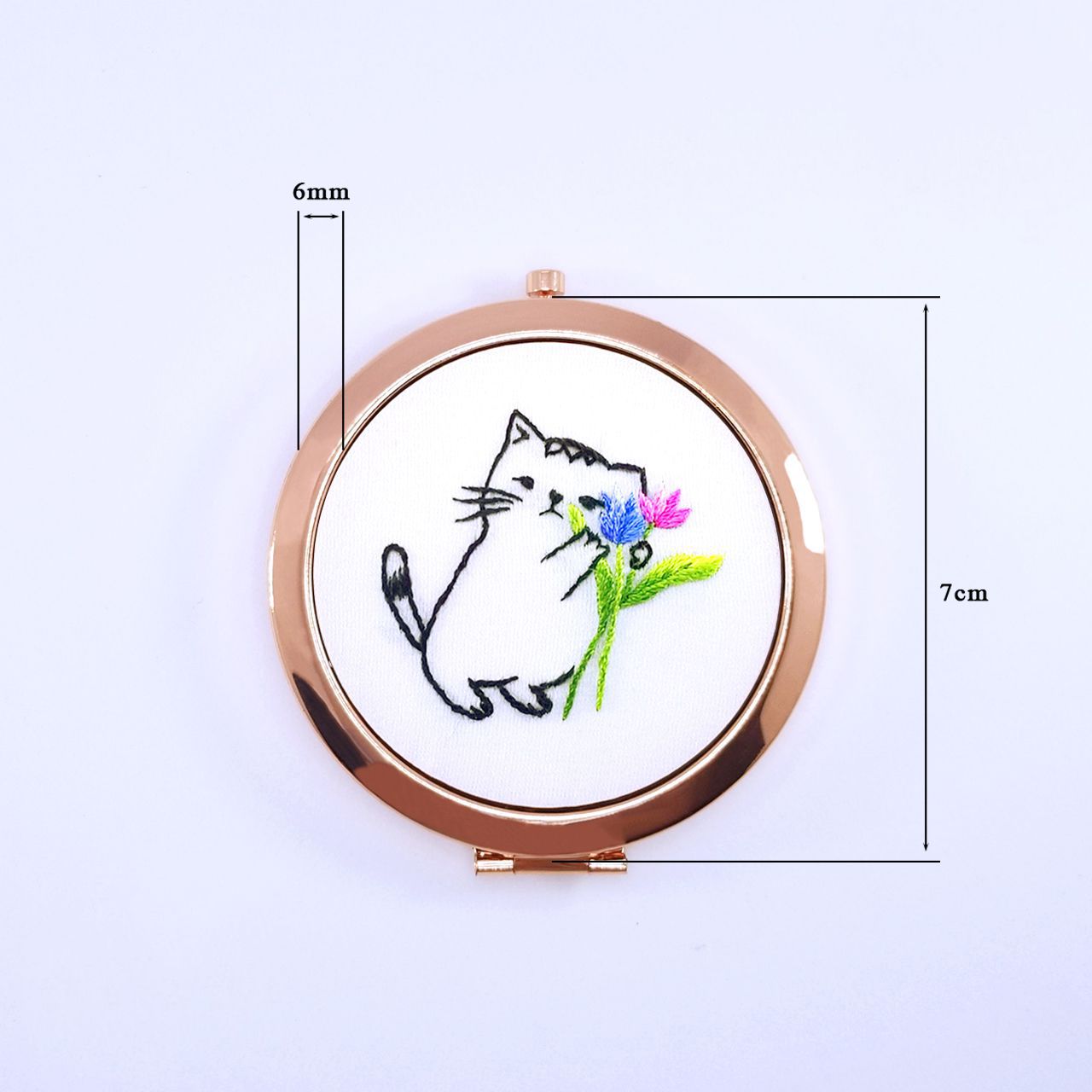 Gương Thêu Tay, Gương Trang Điểm Mini, Họa Tiết Thêu Mèo Con Dễ Thương - Món Quà Dễ Thương Tặng Em Gái
