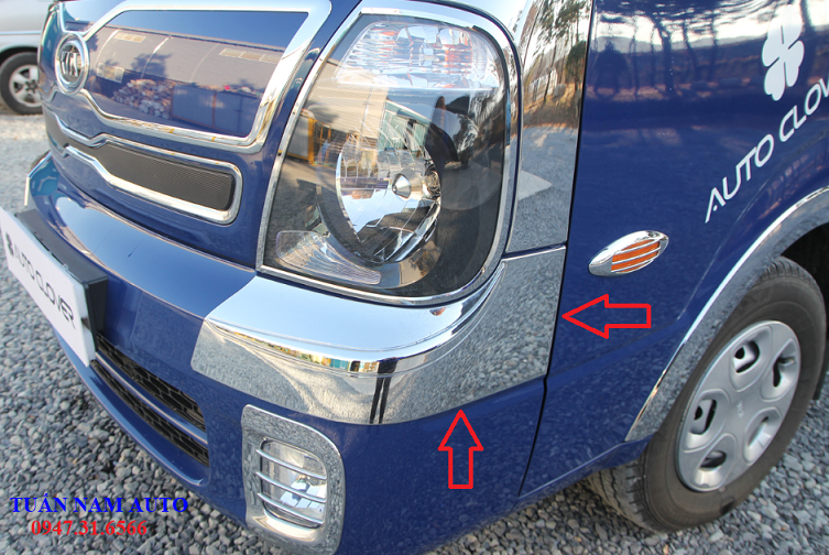 Ốp gò má dưới Kia K200 K250 Bonggo mạ xi crôm