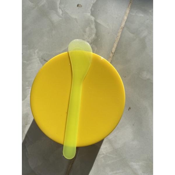 Hủ 200g màu vàng