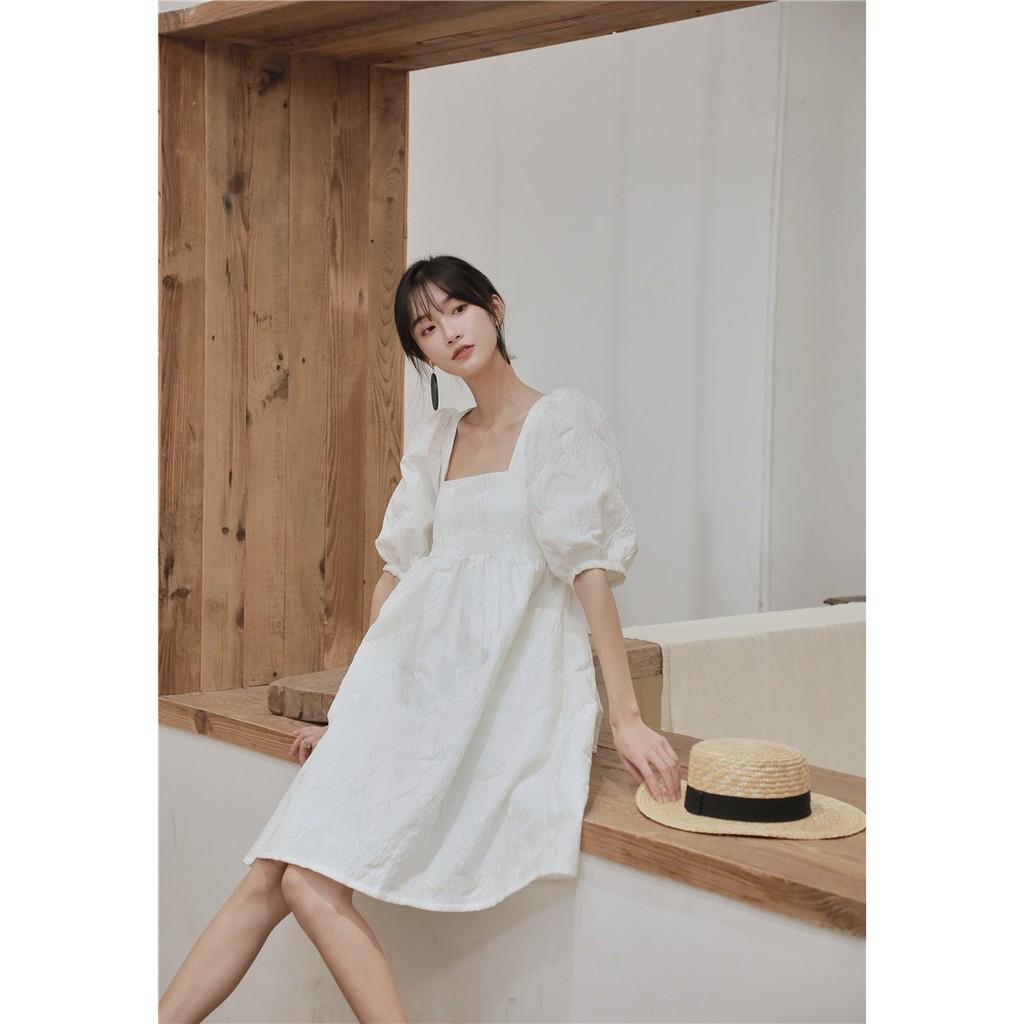 ĐẦM DỰ TIỆC XỐP ÉP HOA VĂN 2 LỚP CÓ MÚT NGỰC SẴN PHỐI NƠ SAU TRẮNG XANH CỔ VUÔNG TAY LỠ DÁNG XÒE