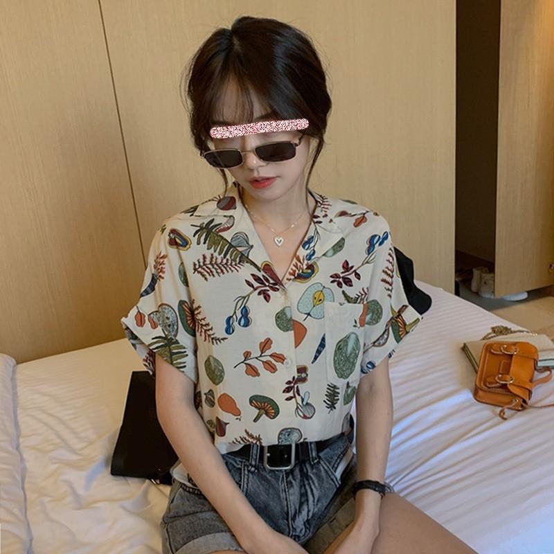 Áo sơ mi hoa lá cổ bẻ form rộng