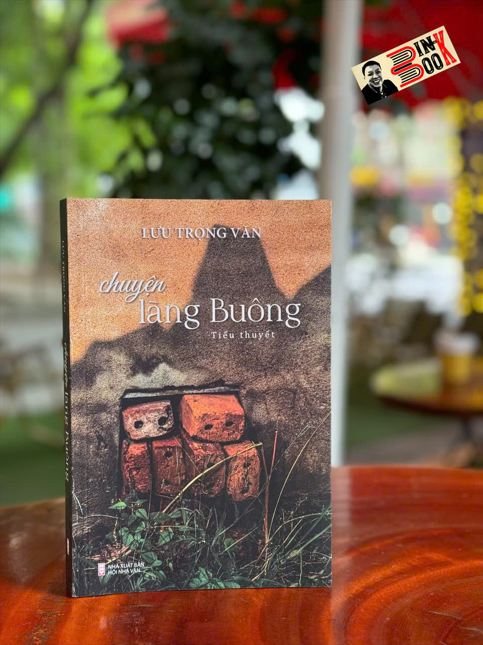 CHUYỆN LÀNG BUÔNG - Lưu Trọng Văn - Liên Việt