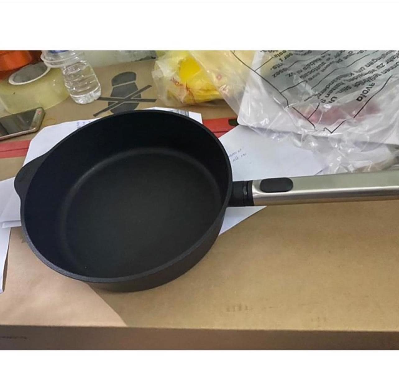 Chảo Woll Diamond XR Logic Saute Pans with lid 28cm  Hàng Chính hãng