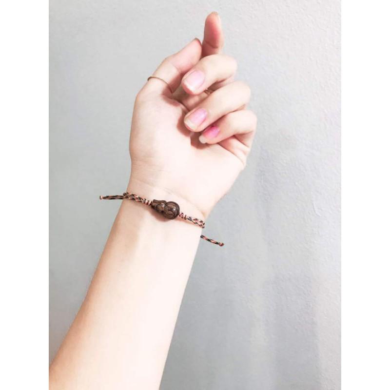 VÒNG NGŨ SẮC TẾT HỒ LÔ TRẦM HƯƠNG SÁNH CHÌM TRỪ TÀ MAY MẮN BÌNH AN