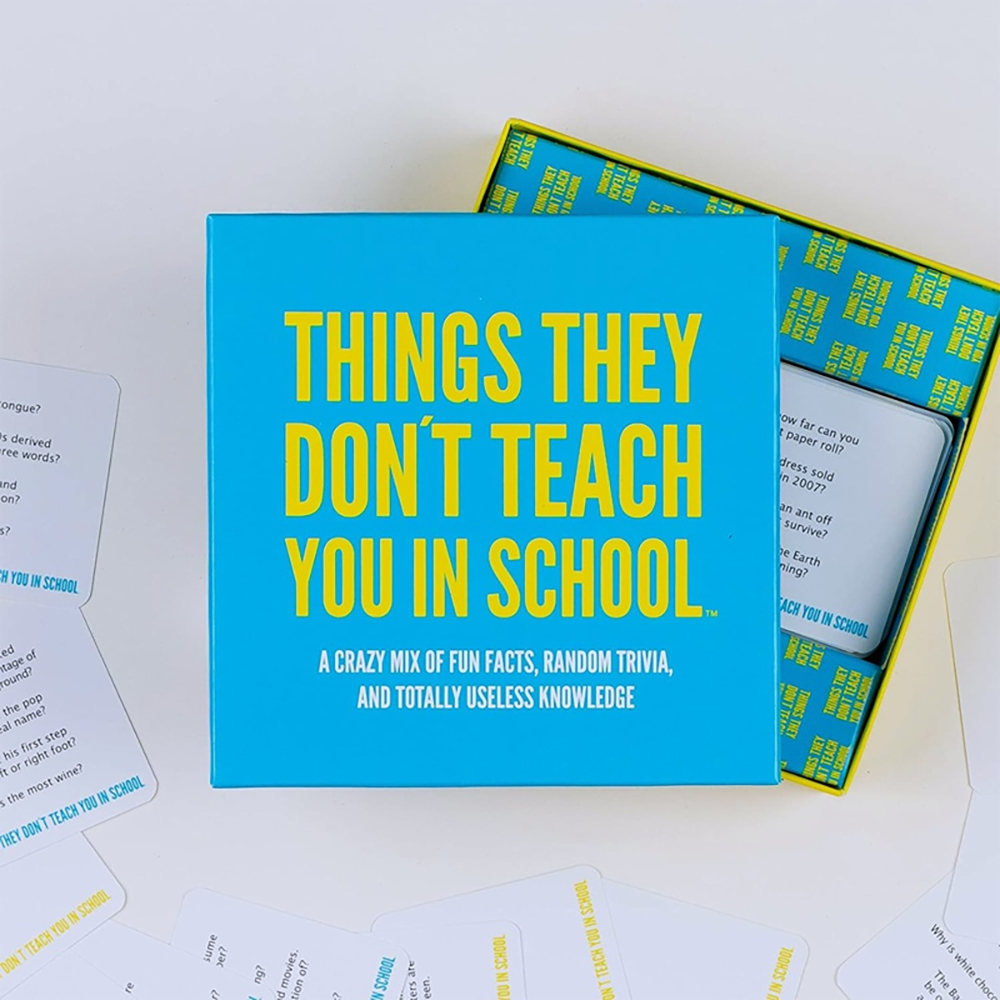 Trò chơi Board Game Things they don´t teach you in school Party Trivia Card Game 