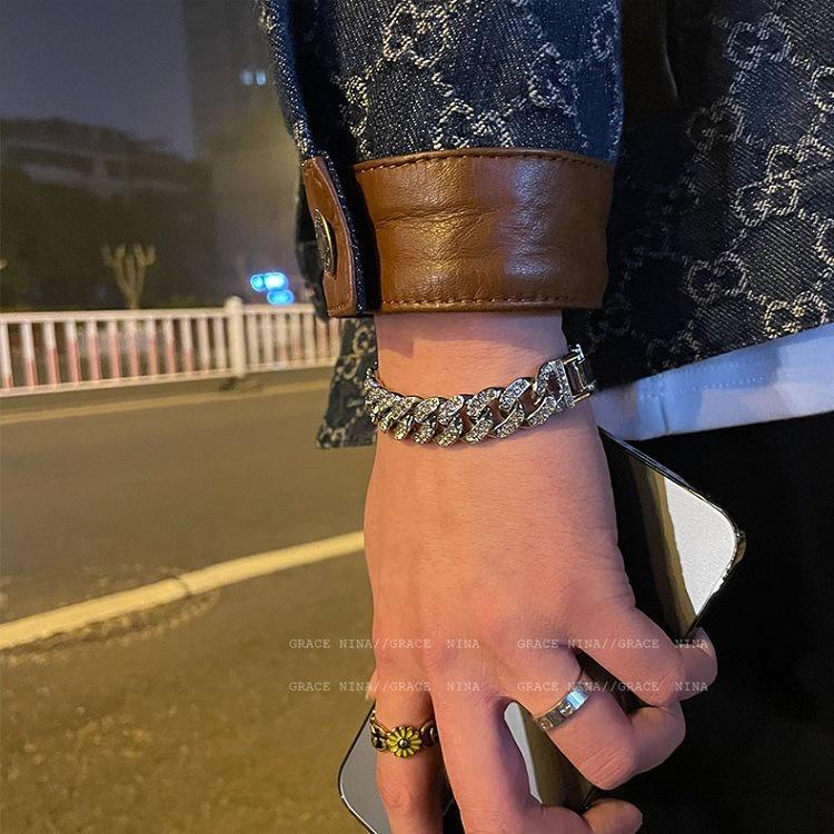 Dây Chuyền Vòng Cổ Nam Nữ Kèm Vòng Tay Nam Cuban HipHop Maxshopdoc Dạng Chuỗi Xích Đẹp Streetwear Thép Titan Cuban Đá