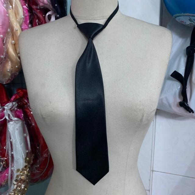 Ca vạt nam sinh thắt sẵn dài 35cm ngang 5cm